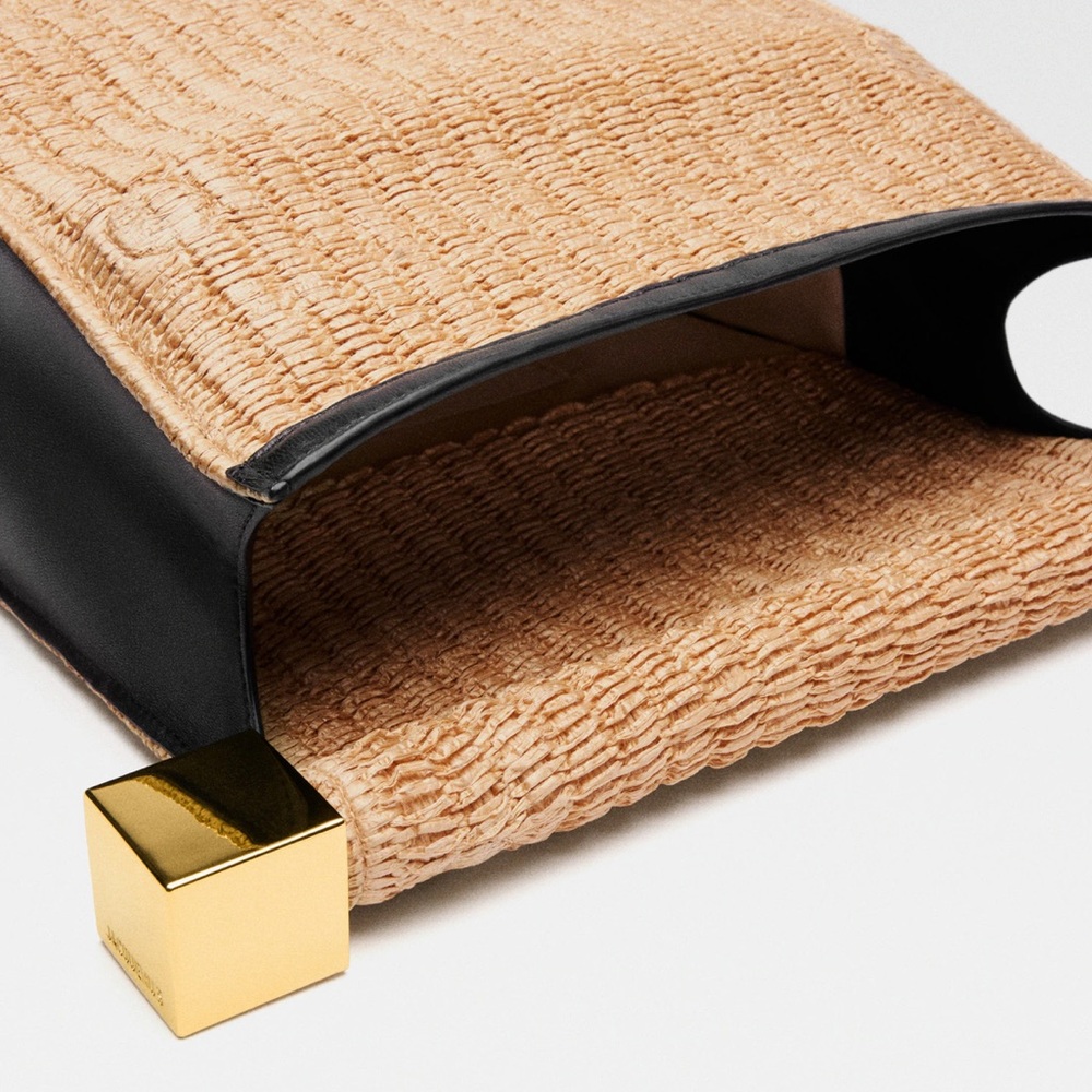 JACQUEMUS Le Rond Carré Raffia Clutch - GOOD CONDITION - Picture 9 of 10